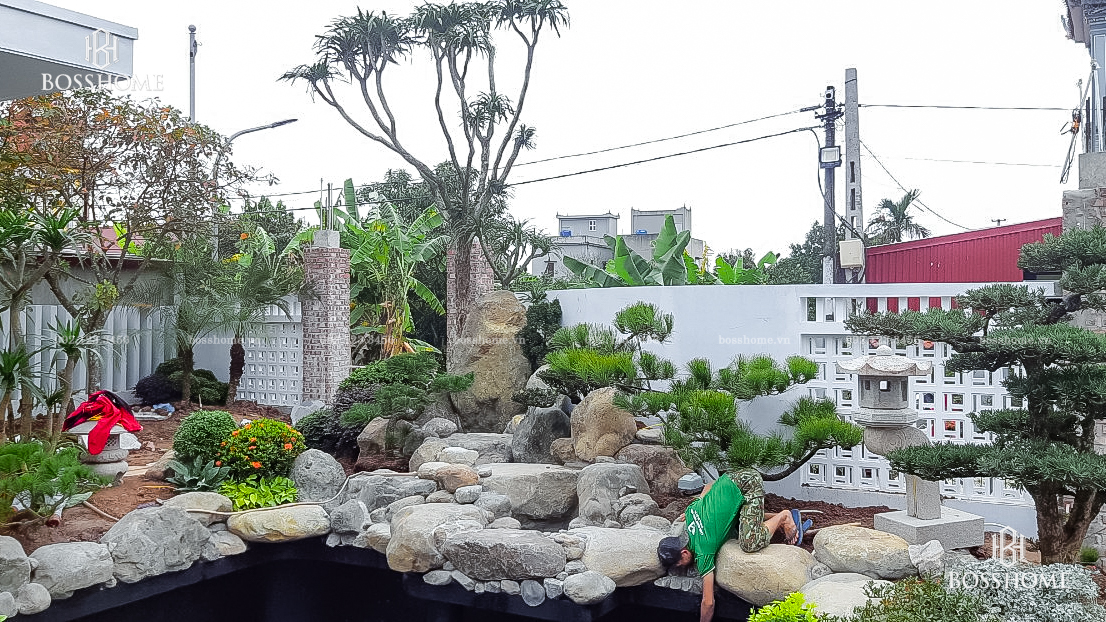 Từng công đoạn được giám sát chặt chẽ nhằm đảm bảo chất lượng thi công, tiến độ và tính an toàn trong khu dân cư.